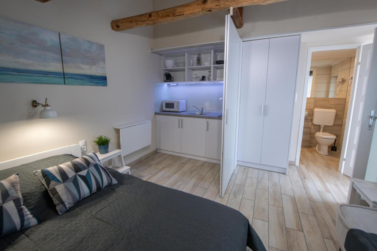 Caesar Apartments & Rooms Siofok Exterior photo